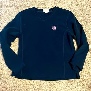Cubs neck sweatshirt